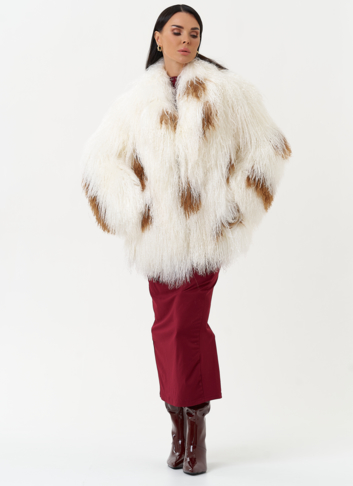 Женская шуба из меха ламы