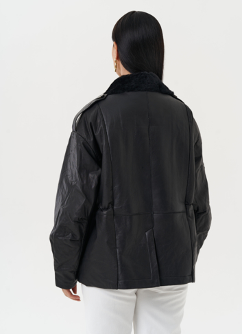 Куртка из натуральной кожи с английским воротником