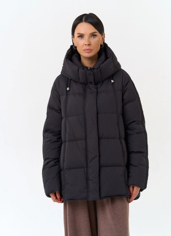 Женский пуховик с капюшоном
