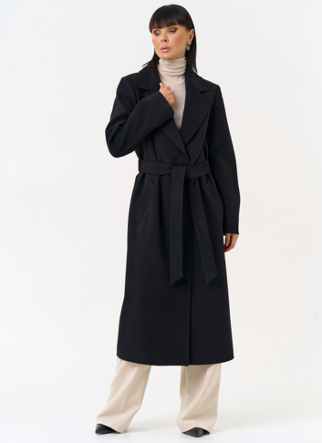 Женское пальто черного цвета с поясом