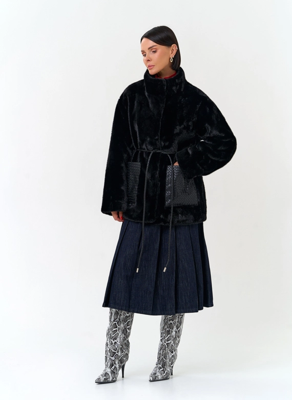 Женская куртка из эко меха
