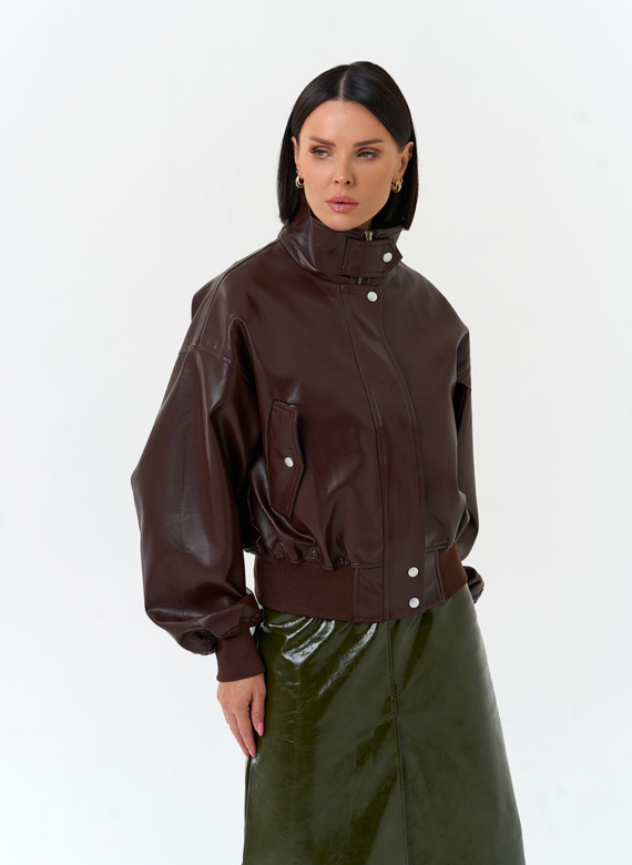 Женская куртка бомбер из эко кожи