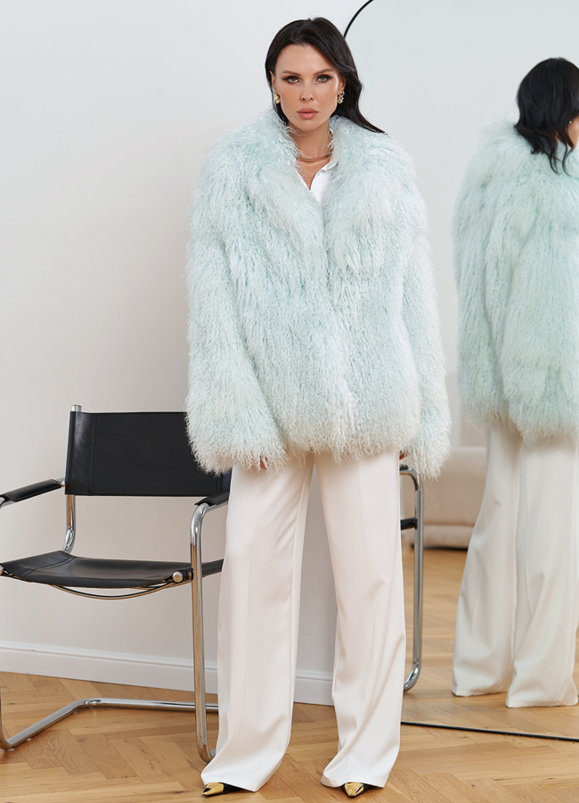 Женская шуба из меха ламы модель № 31040 универмаг малина