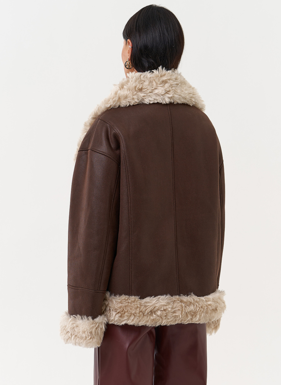 Дубленка из эко замши с высоким воротником