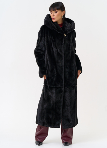 Женская шуба из скандинавской норки с капюшоном
