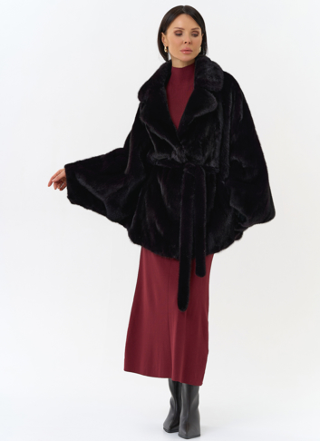 Шуба из меха норки с английским воротником в цвете баклажан