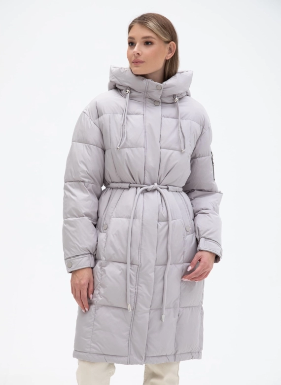 Женский пуховик с капюшоном 