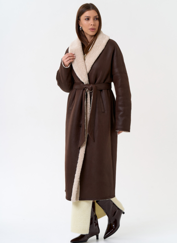 Женская двухсторонняя дубленка из эко замши с воротником шаль