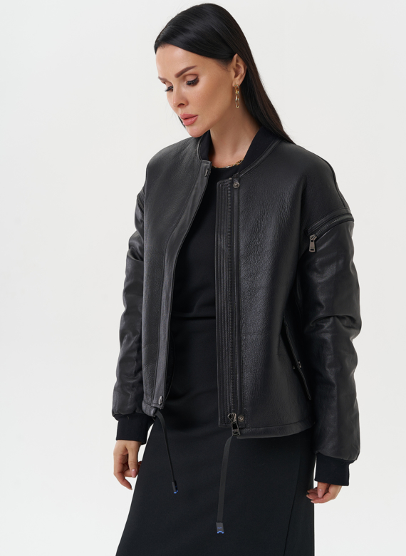 Кожаная дубленка с акцентными молниями