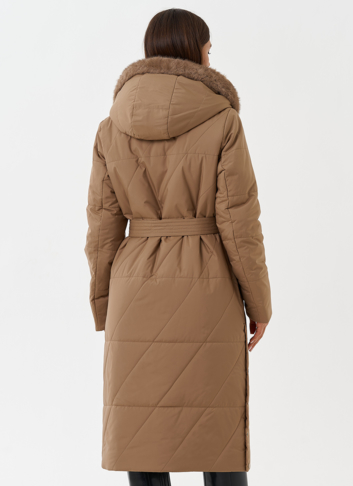 Пуховик с капюшоном из эко меха