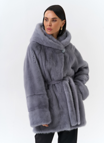 Шуба из меха норки с капюшоном