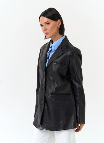 Женский жакет из натуральной кожи
