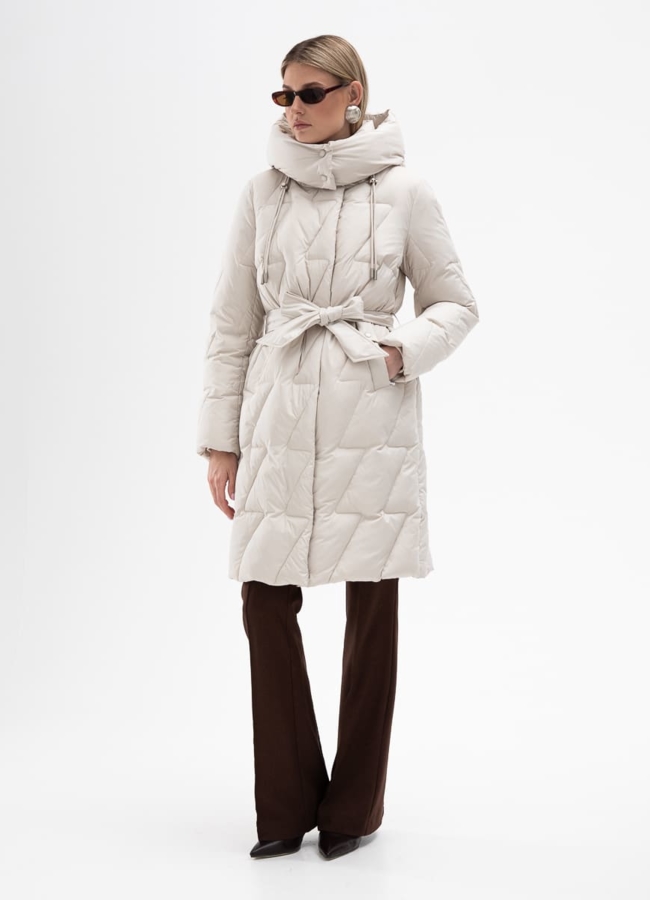 Женский светлый пуховик с поясом модель № 31133 в кредит
