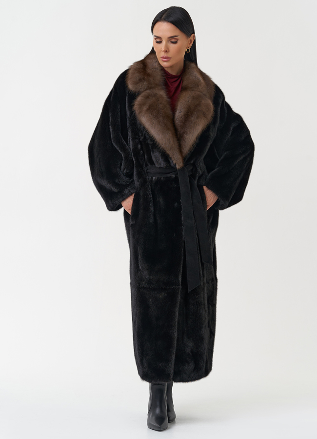 Норковая шуба с английским воротником из меха куницы модель № 30482 универмаг малина