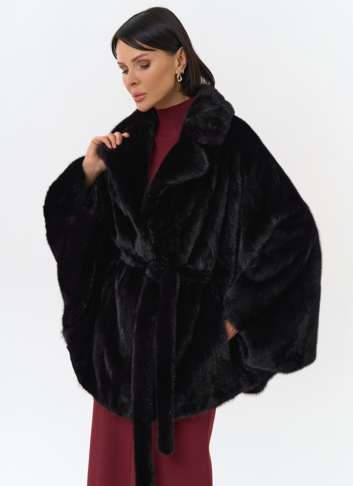 Шуба из меха норки с английским воротником в цвете баклажан